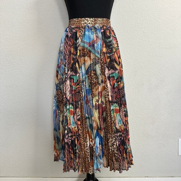 Patricia Wolf Dresses & Skirts - Patricia Wolf Skirt Small Western Broomstick Art to Wear Pleated Cheetah Print